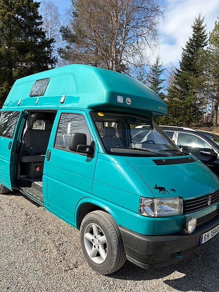 Volkswagen California camper 4 of 5