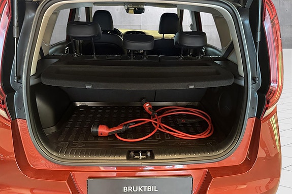 Kia e-Soul 18 of 20