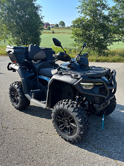 CFMOTO CFORCE 850 BLACK EDITION 3 of 6