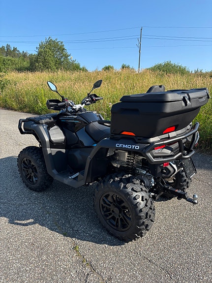CFMOTO CFORCE 850 BLACK EDITION 5 of 6