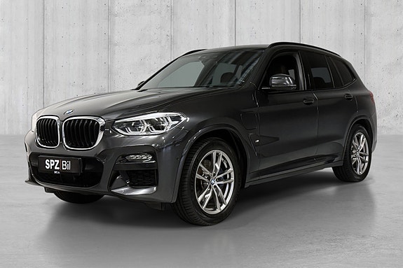 BMW X3 2 of 5