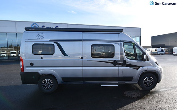 Knaus BOXLIFE - 600 ME. Under 6M lang med Langsgående senger 2 of 5