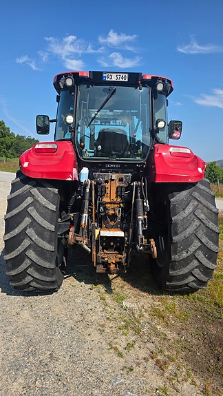 CASE IH Farmall 115U Pro 5 of 30