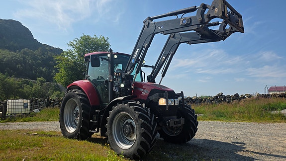 CASE IH Farmall 115U Pro 8 of 30