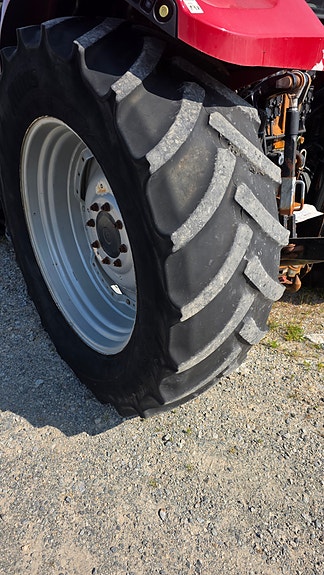CASE IH Farmall 115U Pro 11 of 30