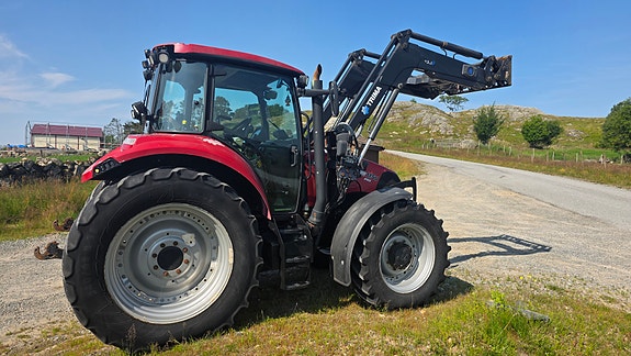 CASE IH Farmall 115U Pro 7 of 30