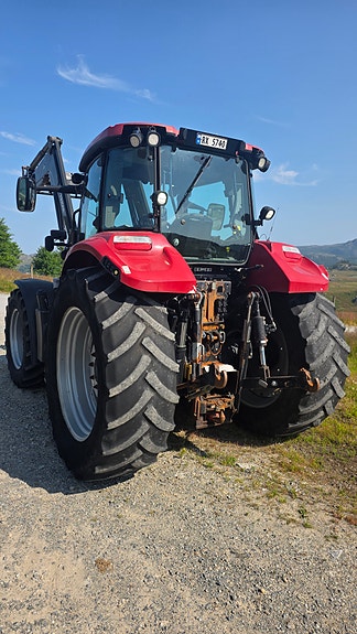 CASE IH Farmall 115U Pro 4 of 30