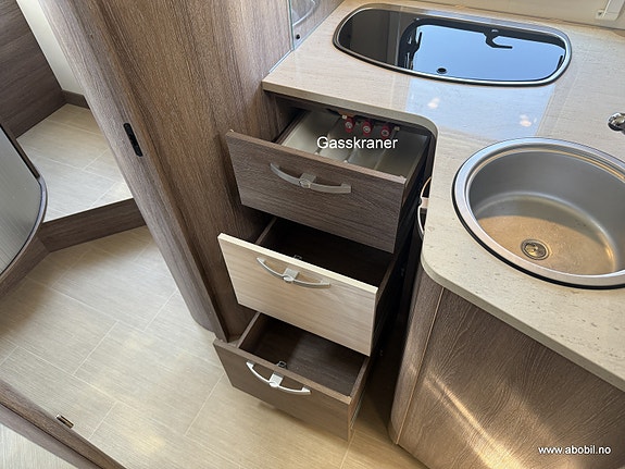 Bürstner BT7404 Solcelle / TRUMA / Automat 29 of 30