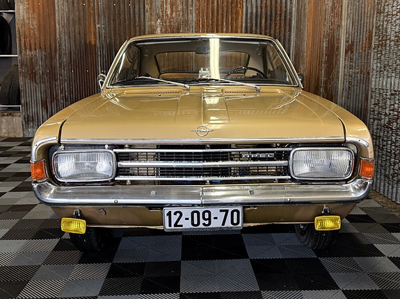 Opel Rekord 10 of 30