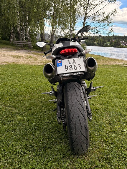 Ducati Monster 696 4 of 7