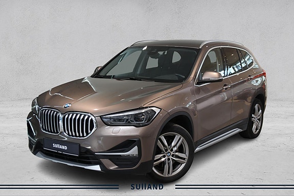 BMW X1 2 of 5