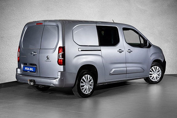 Peugeot Partner 2 of 5