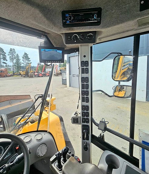 Volvo L180H, 2014 Mod, Kun 12665 timer, 4 helt nye dekk, Ny service, Ny sertifisering. 28 of 30