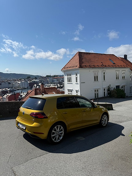 Volkswagen Golf VII 3 of 5