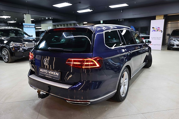 Volkswagen Passat 9 of 30