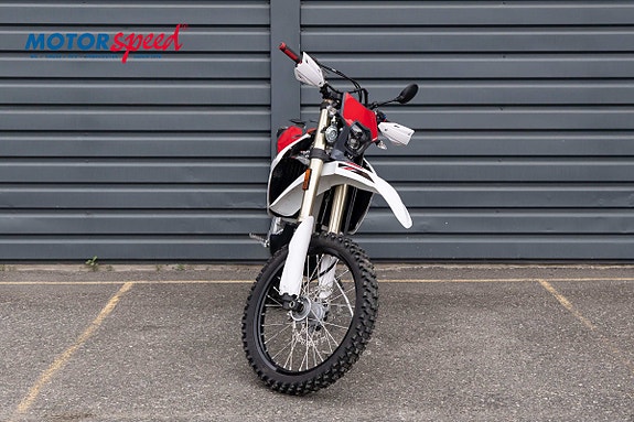 Fantic XEF 450 Enduro 3 of 5