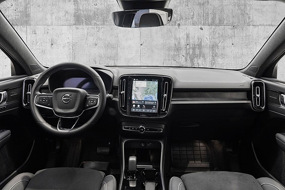 Volvo C40 16 of 30
