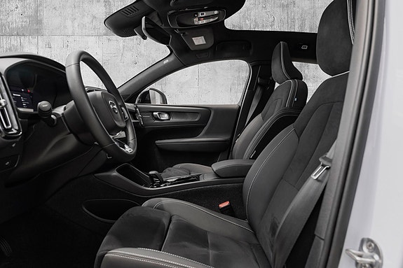 Volvo C40 10 of 30