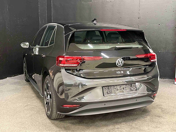 Volkswagen ID.3 5 of 5
