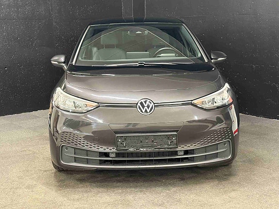 Volkswagen ID.3 3 of 5
