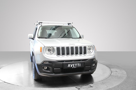 Jeep Renegade 2 of 5