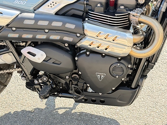 Triumph Scrambler 900 7 of 12
