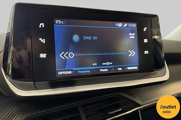 Peugeot 2008 14 of 25