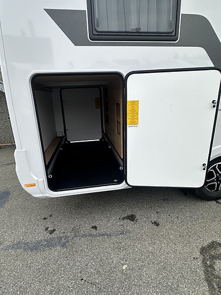 Adria CORAL PLUS 670 DL -  180HP, 4,4 tonn  Adaptiv ++++ 4 of 5