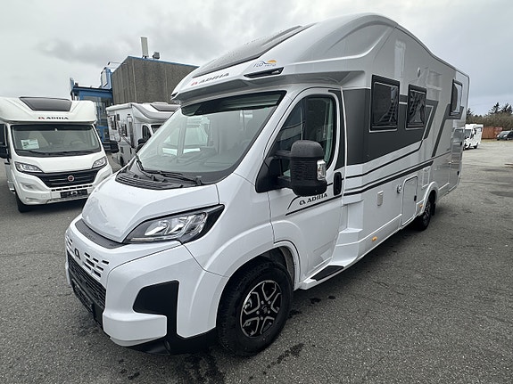 Adria CORAL PLUS 670 DL -  180HP, 4,4 tonn  Adaptiv ++++ 2 of 5