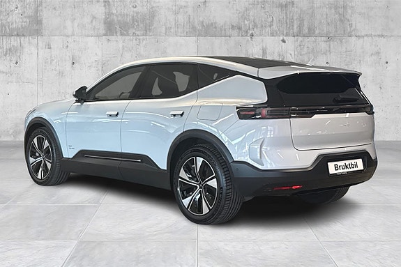 Polestar 3 3 of 5