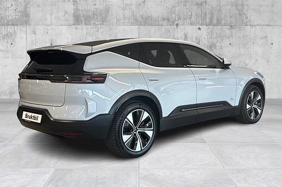 Polestar 3 5 of 5