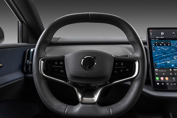 Volvo EX30 16 of 23