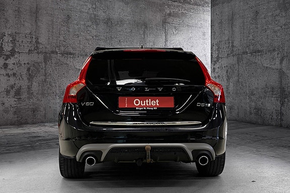 Volvo V60 3 of 5