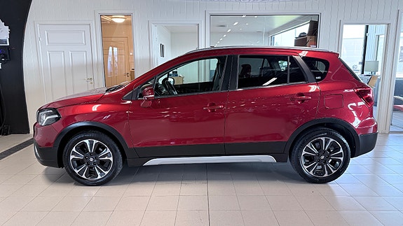 Suzuki SX4 S-Cross 4 of 5