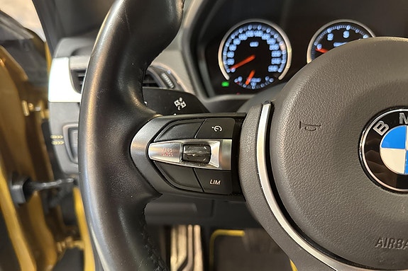 BMW X2 12 of 18
