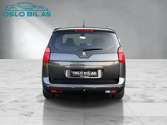 Peugeot 5008 5 of 5