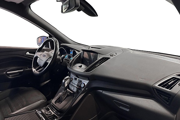 Ford Kuga 15 of 19