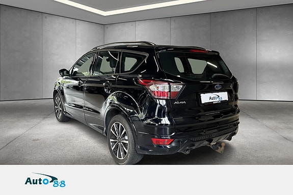 Ford Kuga 2 of 19