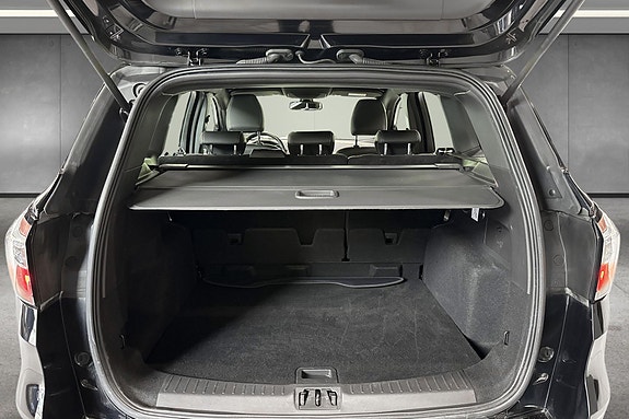 Ford Kuga 18 of 19