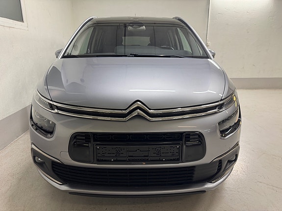Citroen Grand C4 Picasso 2 of 28