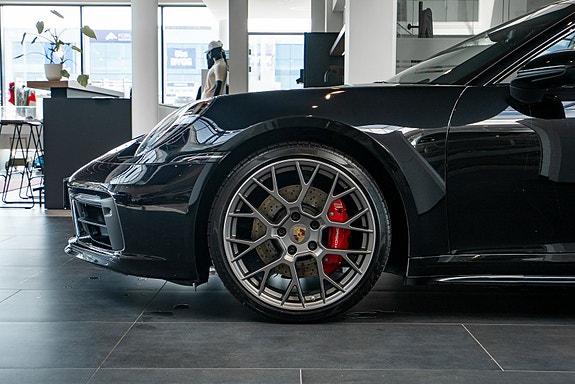 Porsche 911 5 of 5