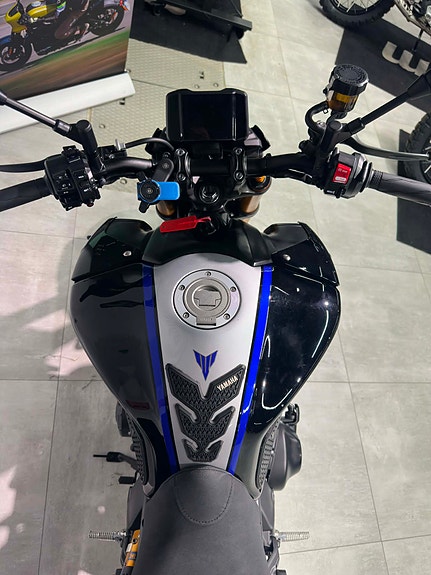 Yamaha MT-09 SP **SERVICE/EKSOS** 5 of 5