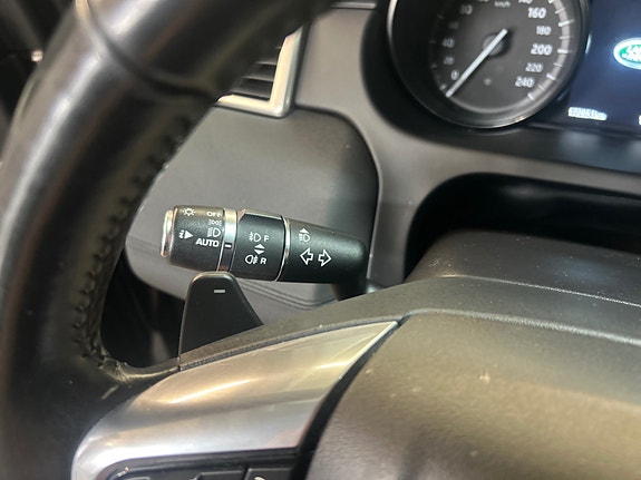 Land Rover Discovery Sport 25 of 30