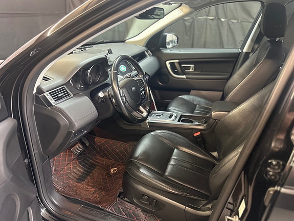 Land Rover Discovery Sport 22 of 30