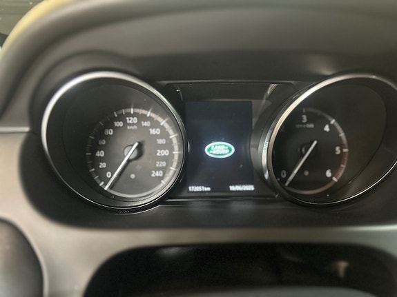 Land Rover Discovery Sport 29 of 30