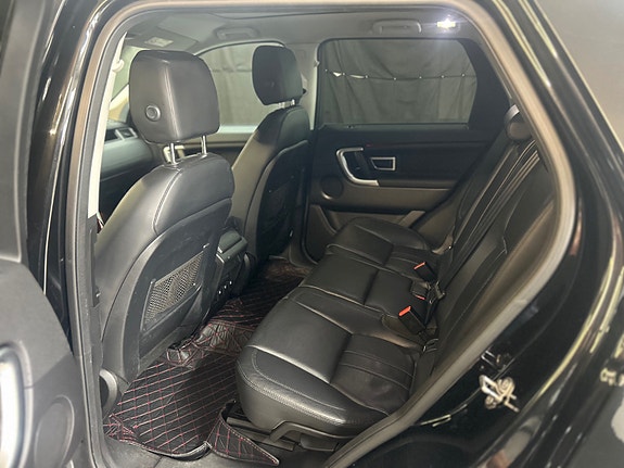 Land Rover Discovery Sport 17 of 30