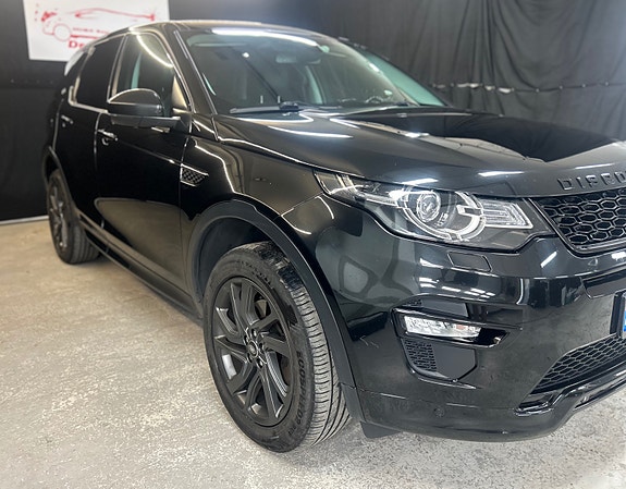 Land Rover Discovery Sport 7 of 30
