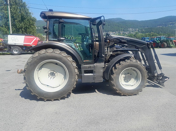 Valtra G105H 2023, kr 949 000,-
