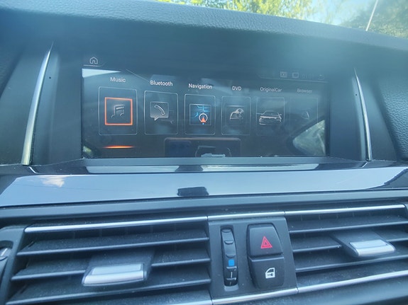 BMW 520d 12 of 15