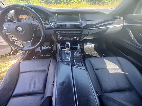 BMW 520d 14 of 15